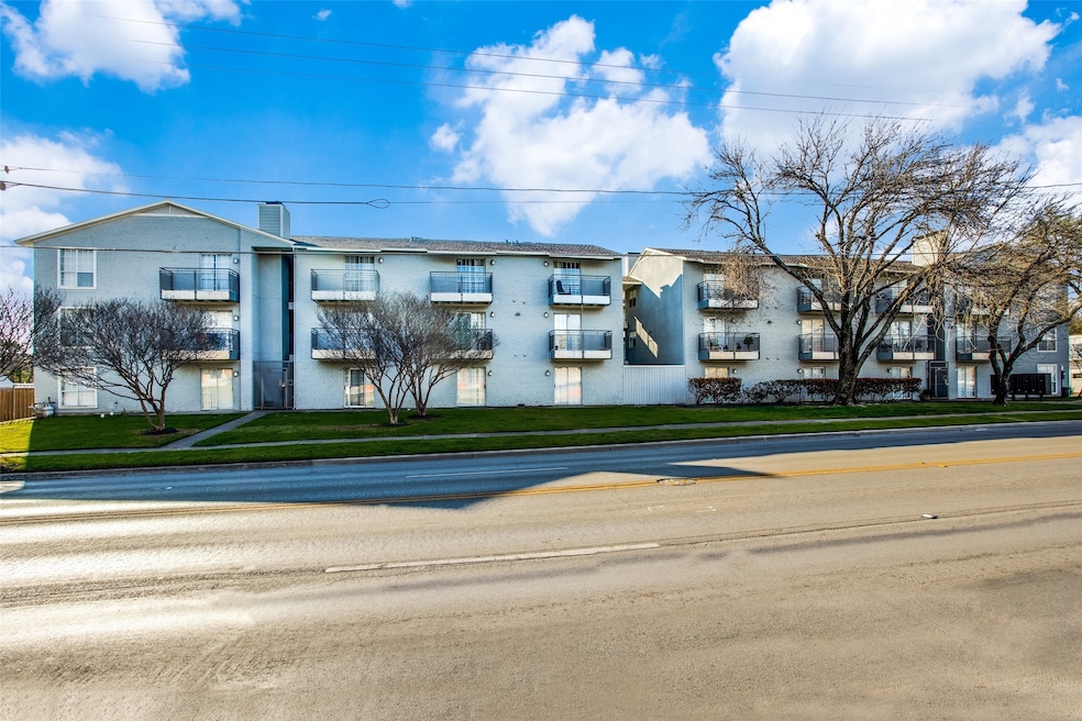 Sold • Co-Listing Agent