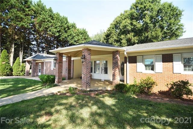 4109 Springs Rd, Conover, NC 28613 - photo 1