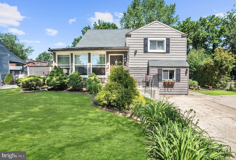 1313 Saint Mark Dr, Glendora, NJ 08029 - photo 1