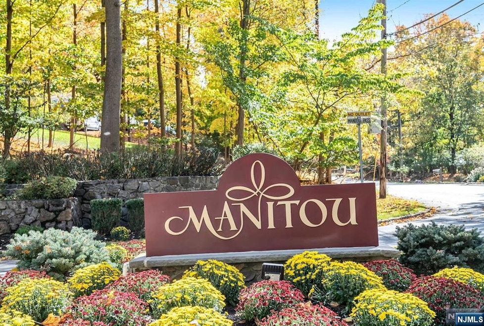 6 Birdseye Cir, Wayne, NJ 07470 - photo 1