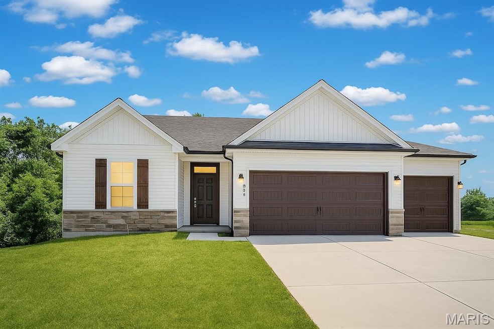 2317 Hank's Close unit 186 STB, Washington, MO 63090 - photo 1