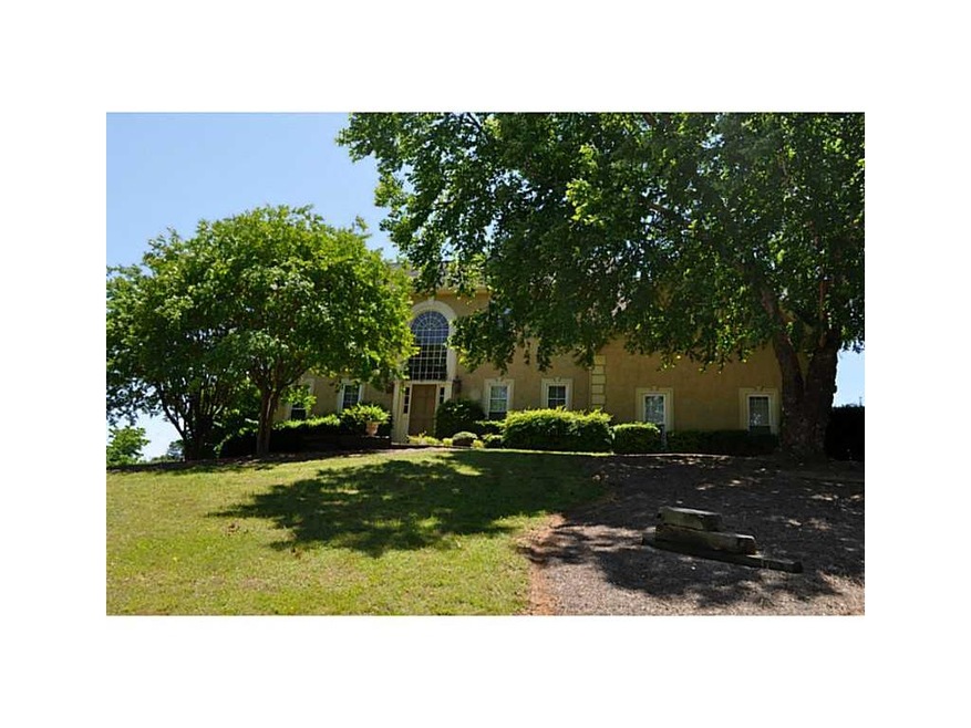 Exterior Front. Charming home on quiet cul de sac 