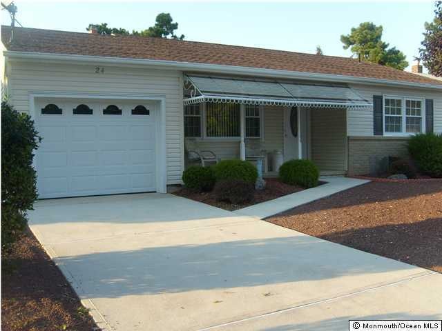 24 Killington Rd, Toms River, NJ 08757 - photo 1