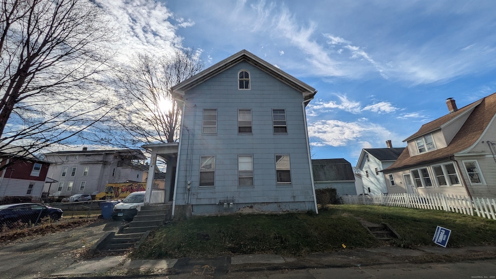 Under Contract $199,900 • Co-Listing Agent