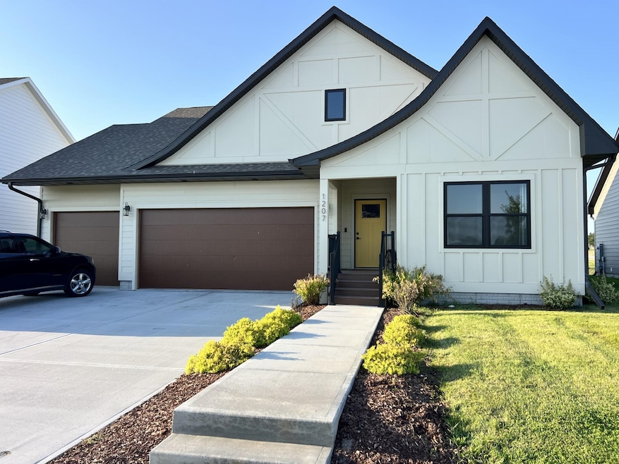 Sold $431,900