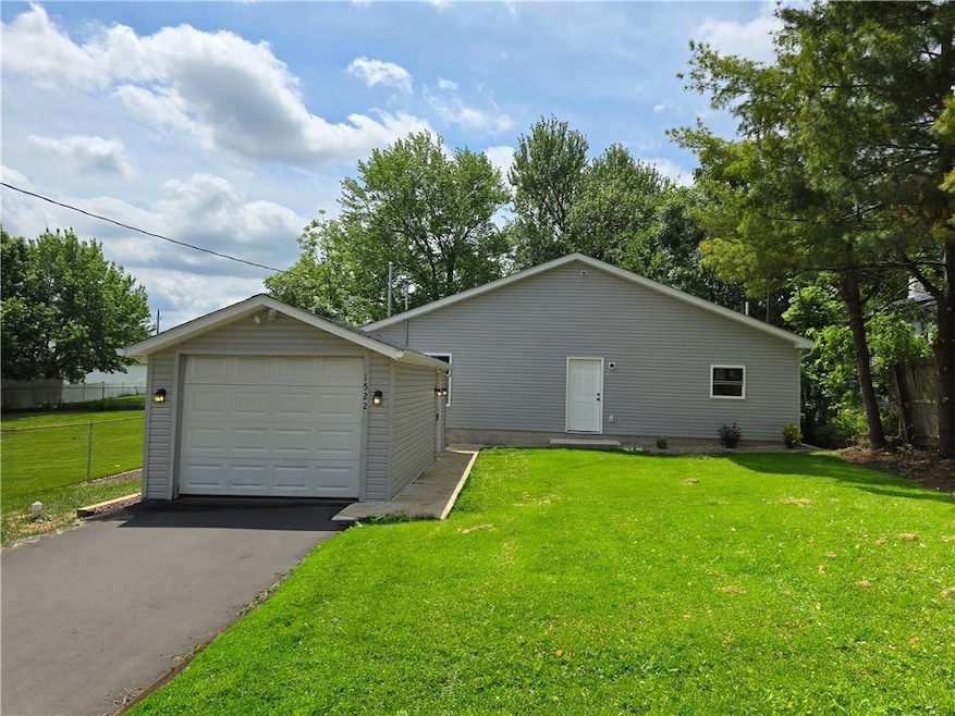 1522 Maumee Ave, Allentown, PA 18103 - photo 1