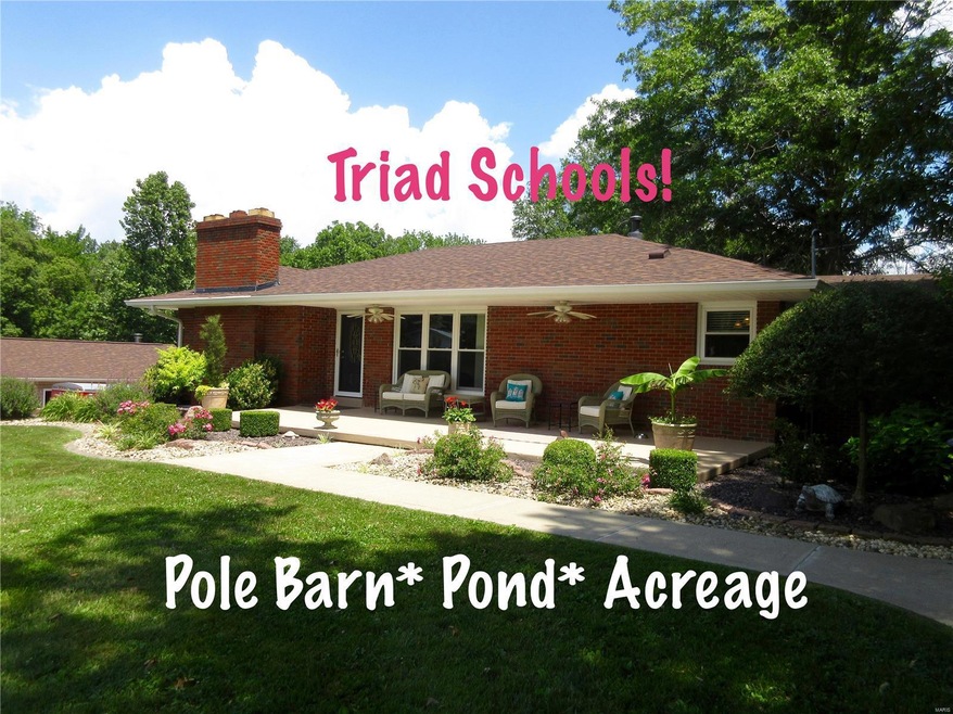 300 N Wilson Heights Rd, Collinsville, IL 62234 - photo 1