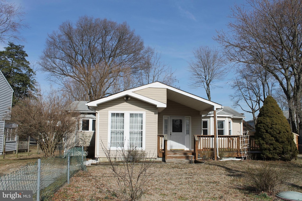 3757 Beach Drive Blvd, Edgewater, MD 21037 - photo 1