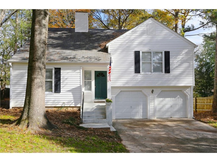 Updated 4 bedroom in Jones Bridge Plantation
