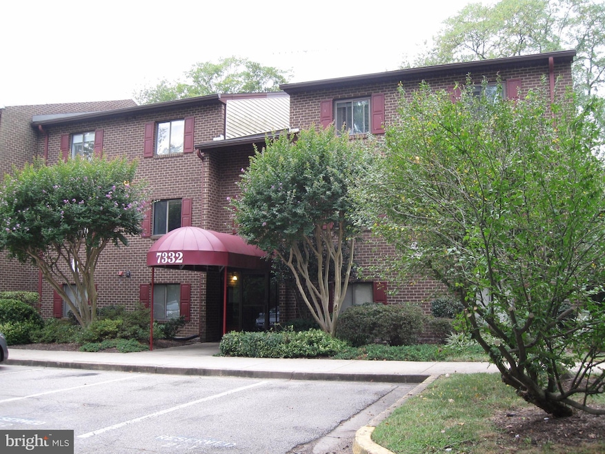 7332 Tavenner Ln unit 3A, Alexandria, VA 22306 - photo 1