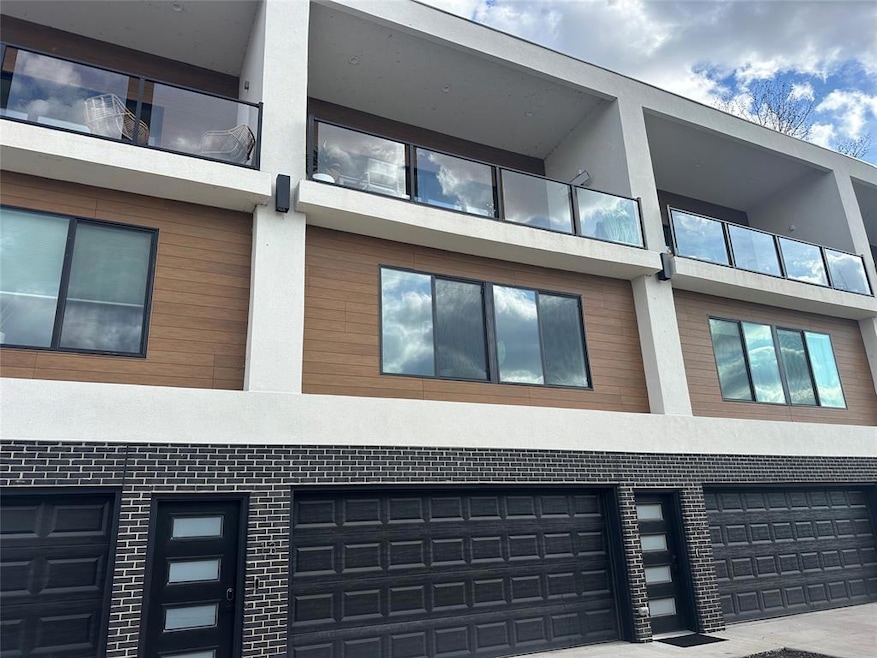 550 Indianola Rd unit 14, Des Moines, IA 50315 - photo 1