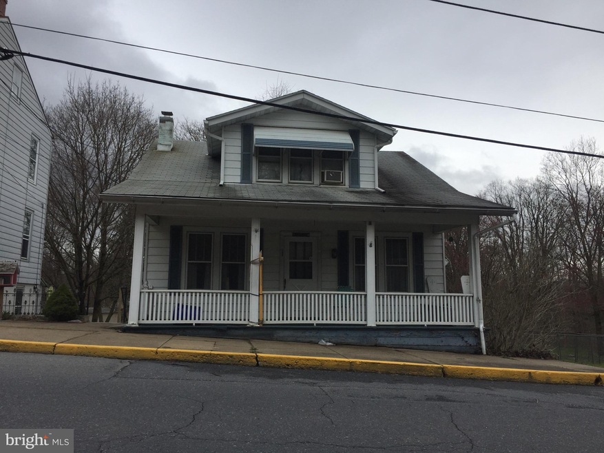 344 Port Clinton Ave, Hamburg, PA 19526 - photo 1