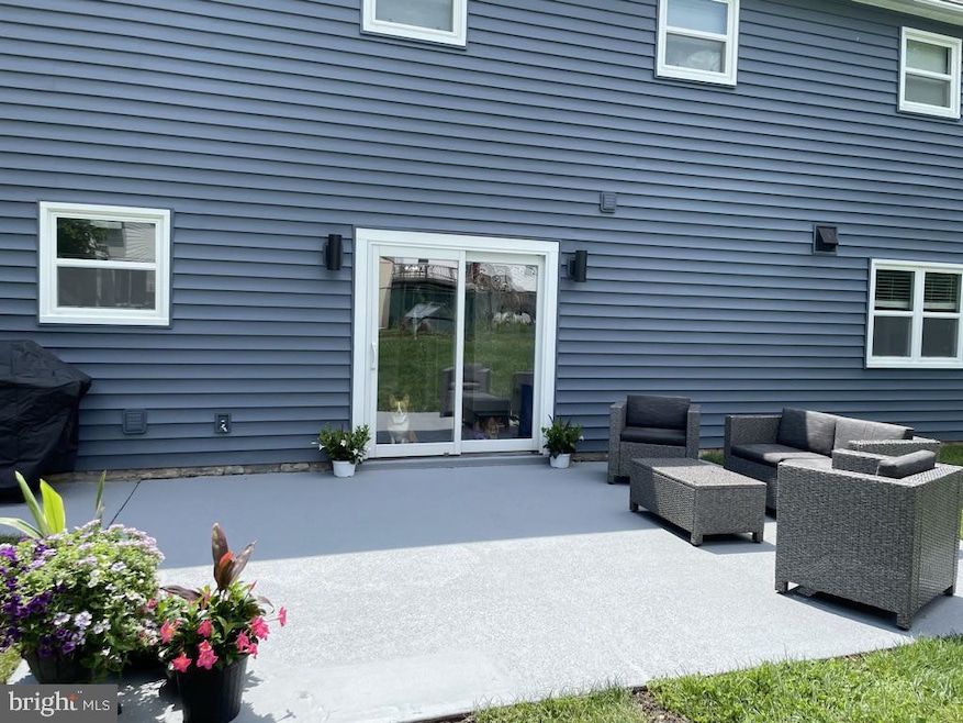 17213 Whites Rd, Poolesville, MD 20837 - photo 1