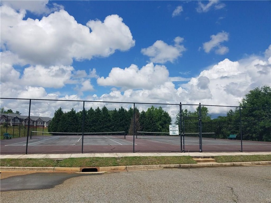 50 Wisteria Ct unit B3, Winder, GA 30680 - photo 1