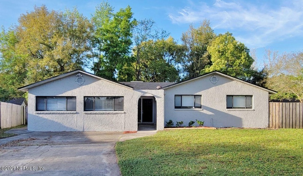 6976 Gribbin Ct, Jacksonville, FL 32210 - photo 1