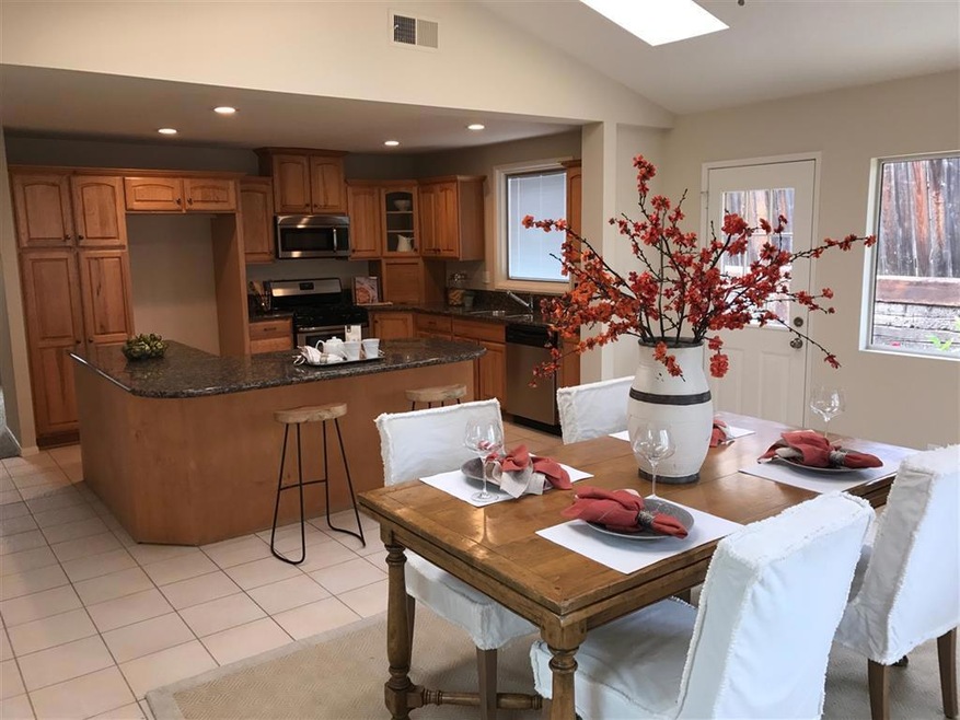 135 Village Run E, Encinitas, CA 92024 - photo 1