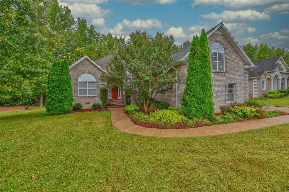 216 Shapard Dr, Shelbyville, TN 37160 - photo 1