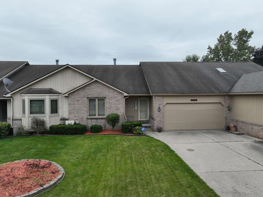 6415 Beecher Rd, Flint, MI 48532 - photo 1