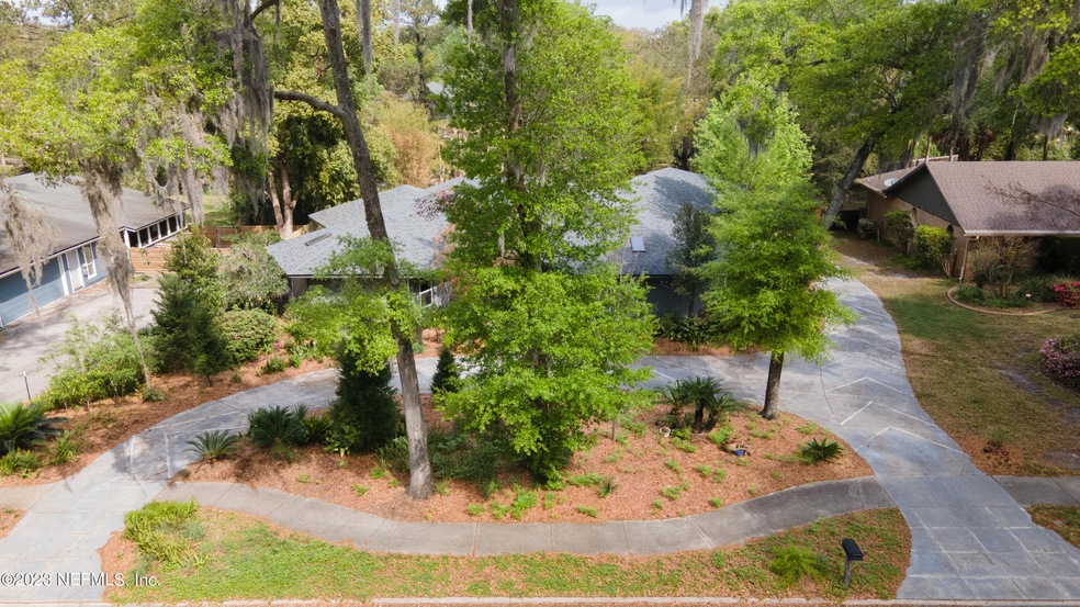 Sold $570,000 • Co-Listing Agent