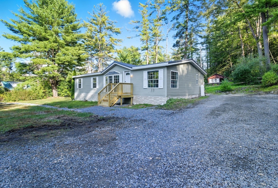 For Sale $205,000 • Co-Listing Agent