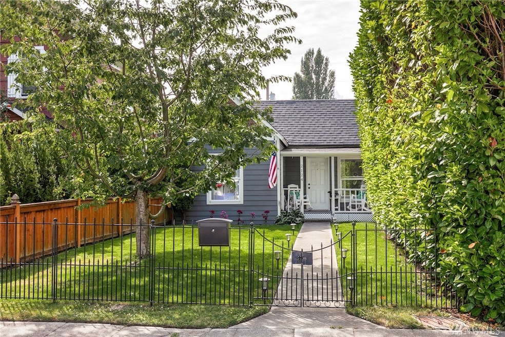 2124 Lombard Ave, Everett, WA 98201 - photo 1