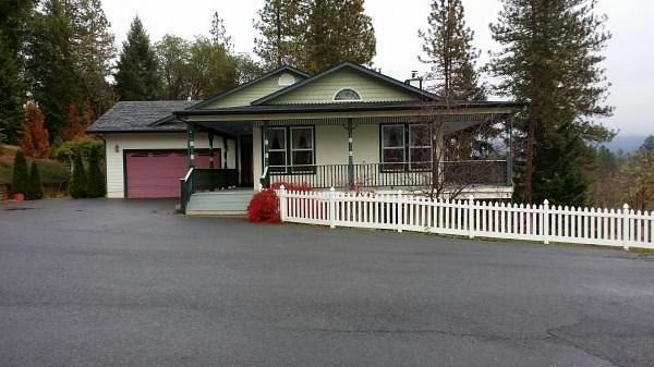 431 Mountain Paradise Dr, Grants Pass, OR 97526 - photo 1