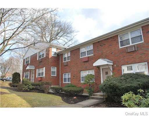 2 Duryea Place unit 2, Nyack, NY 10960 - photo 1