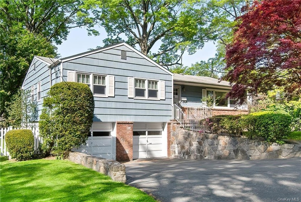 81 Bacon Place, Yonkers, NY 10710 - photo 1