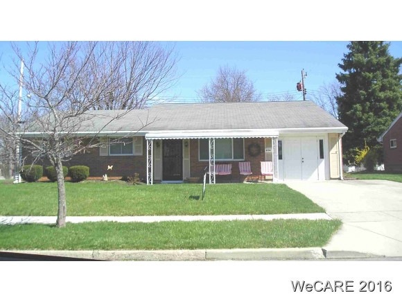 2116 Virginia Ave, Lima, OH 45801 - photo 1