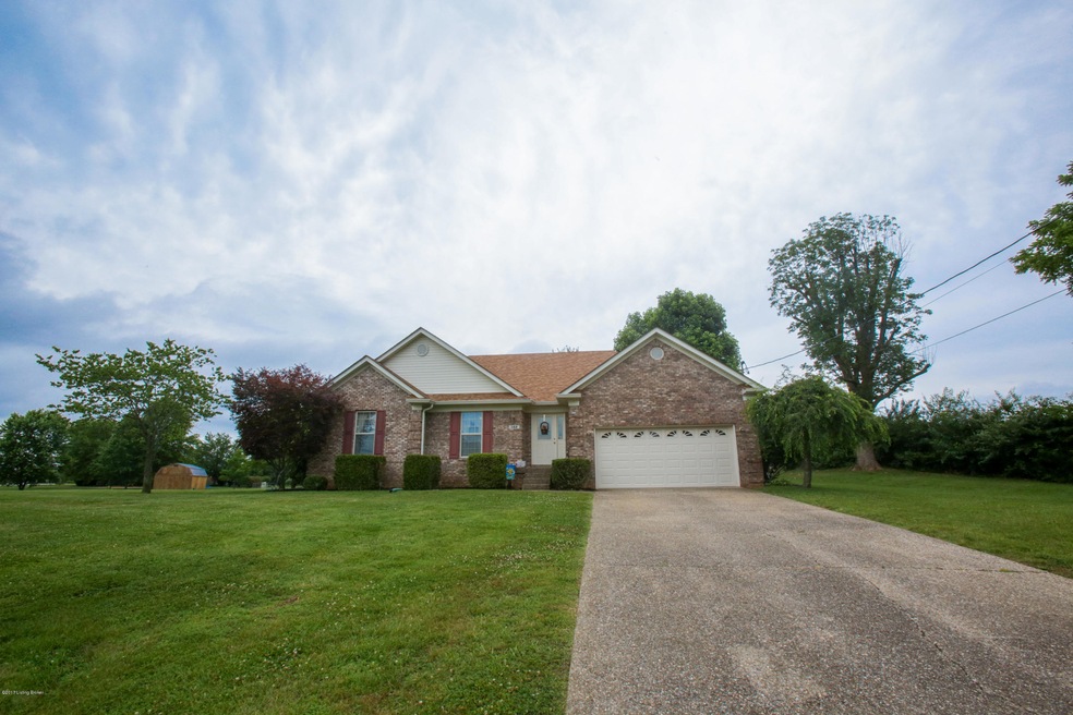 142 Highland Springs Ct, Mount Washington, KY 40047 - photo 1