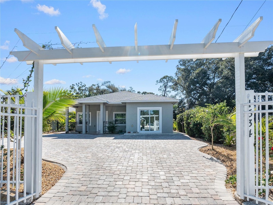 1534 25th St, Sarasota, FL 34234 - photo 1