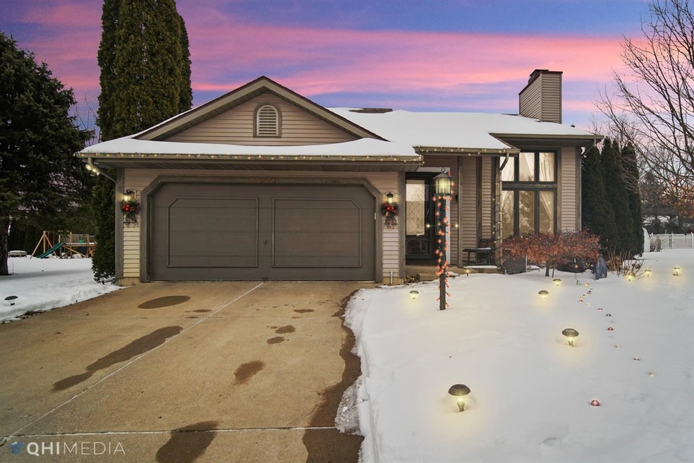 55336 Windswept Ln, New Carlisle, IN 46552 - photo 1