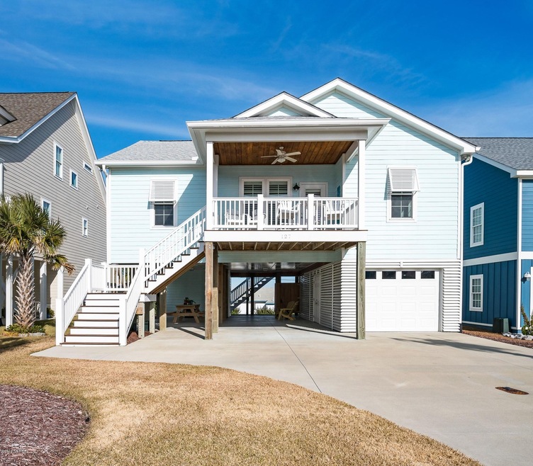 127 E Bogue