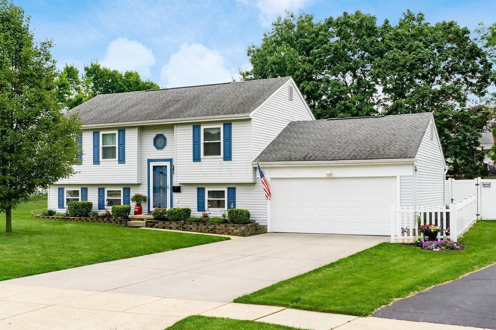 2928 Daisy Ln, Columbus, OH 43204 - photo 1