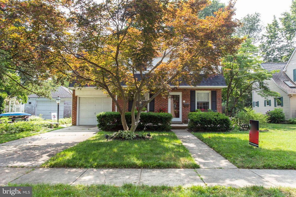 56 N Childs St, Woodbury, NJ 08096 - photo 1