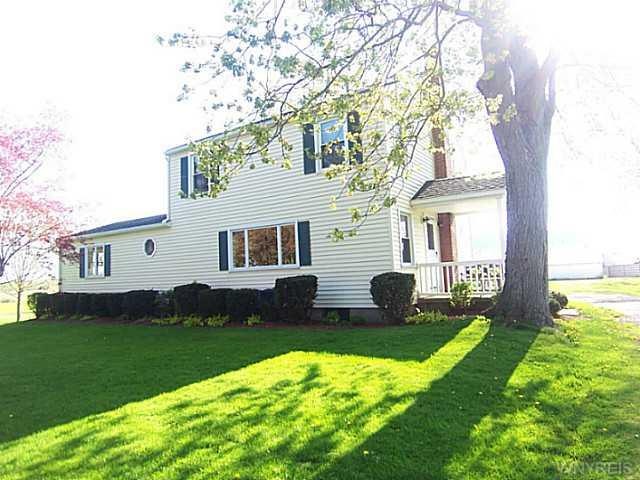 Exterior Front. Great 5 bedrm/2.5 bath home!