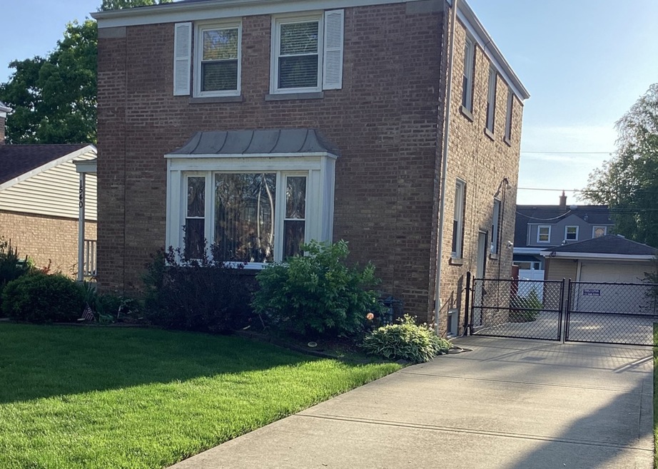 1540 Bristol Ave, Westchester, IL 60154 - photo 1