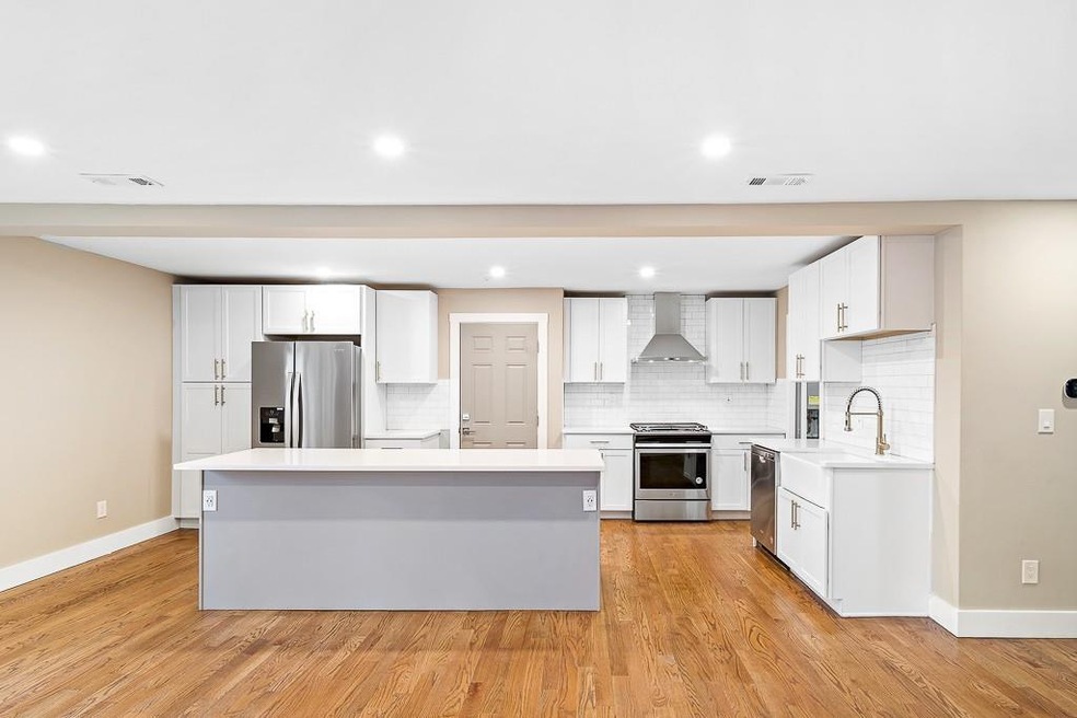 31 Harrison St unit B, Roslindale, MA 02131 - photo 1