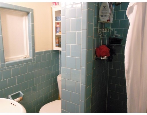 158 Salem St unit 5, Boston, MA 02113 - photo 1