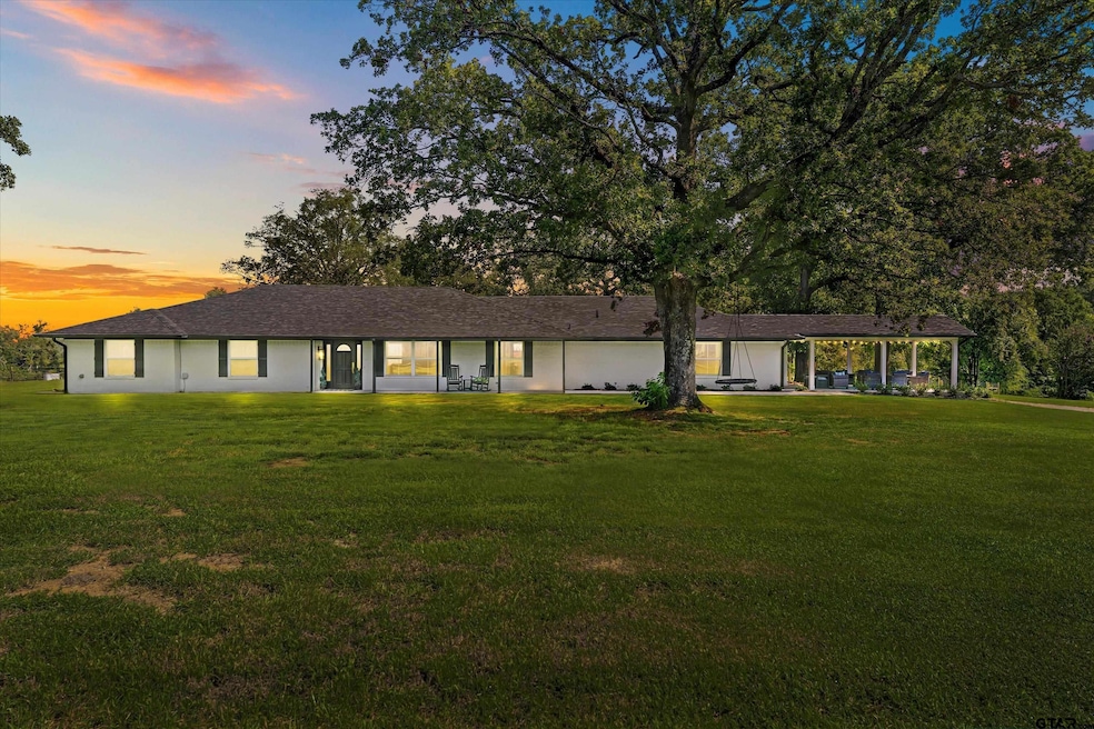 For Sale $1,835,000 • Co-Listing Agent