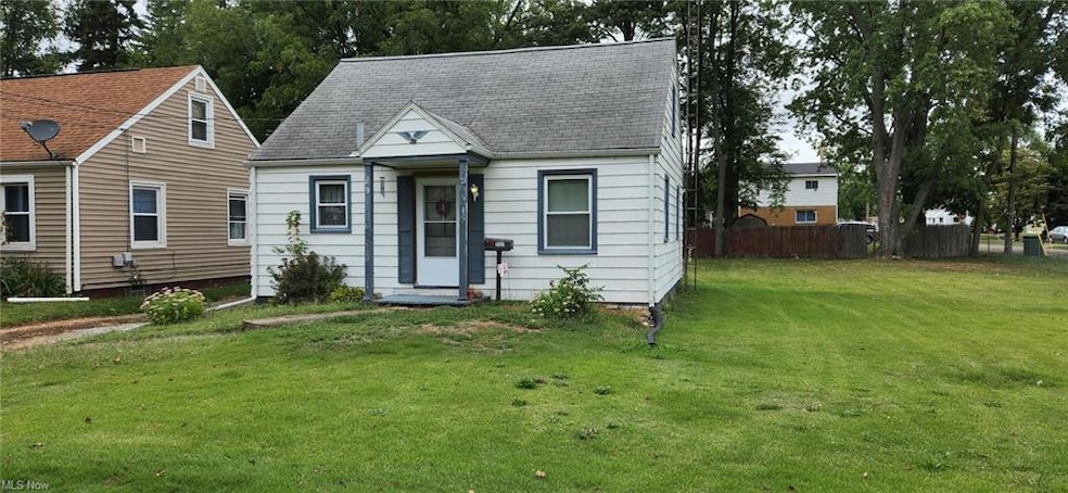 2323 23rd St NE, Canton, OH 44705 - photo 1