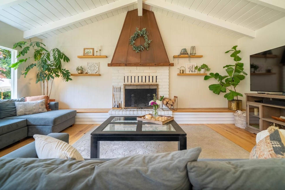 423 Nelson Rd, Scotts Valley, CA 95066 - photo 1