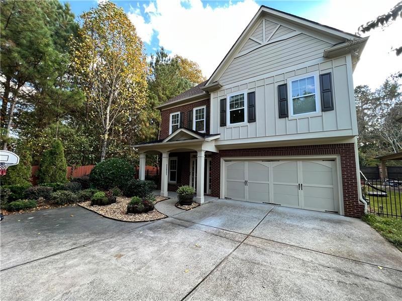 11931 Aspen Forest Dr, Alpharetta, GA 30005 - photo 1