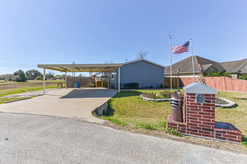 24511 Pheasant Ranch Ct, Hockley, TX 77447 - photo 1