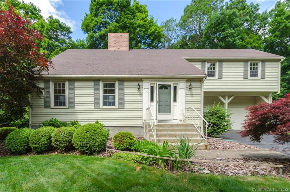 175 Belle Woods Dr, Glastonbury, CT 06033 - photo 1