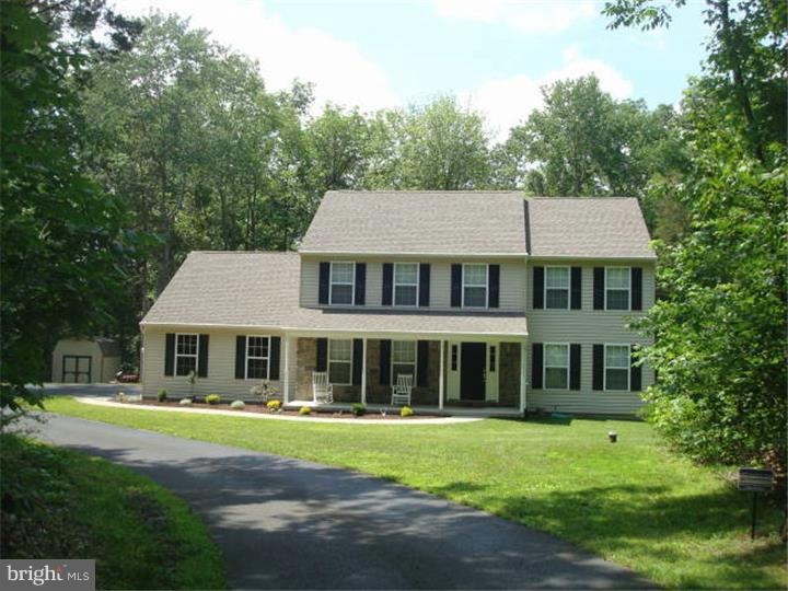 2210 Hendricks Rd, Pennsburg, PA 18073 - photo 1