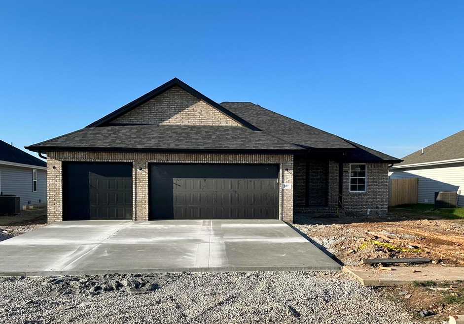 857 E Acacia Ln unit Lot 39, Nixa, MO 65714 - photo 1