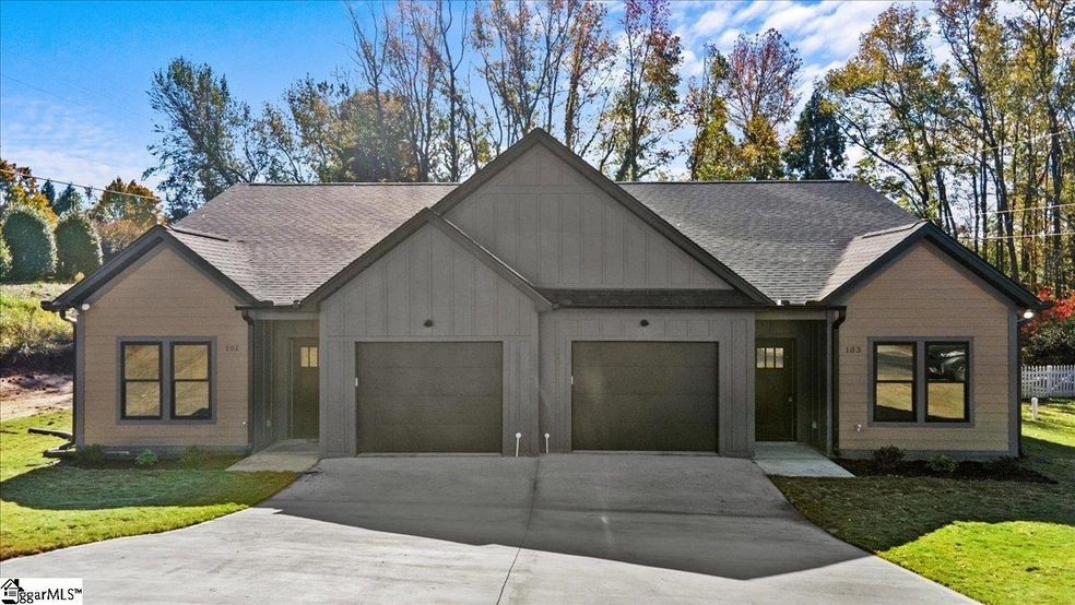 101 Stratford Rd, Moore, SC 29369 - photo 1