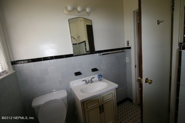 5818 Hyde Grove Ave, Jacksonville, FL 32210 - photo 1