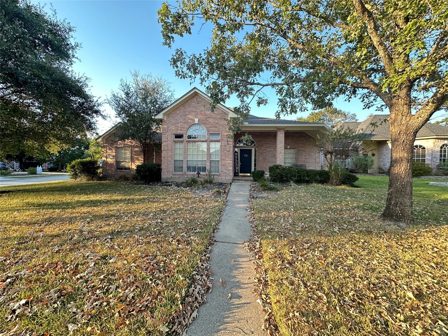 527 Starkstone Ct, Spring, TX 77386 - photo 1